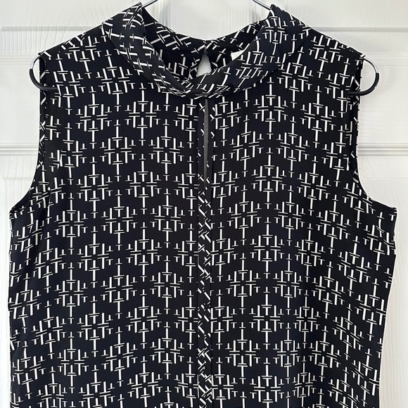 Tory Burch Silk Sleeveless Blouse Logo Print - Picture 5 of 9